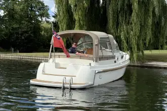 Thumbnail von Intercruiser 28 Cabrio Pearl Swan