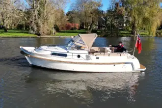 Thumbnail von Intercruiser 28 Cabrio Pearl Swan