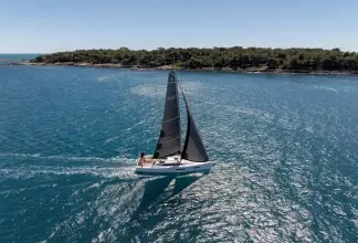 Thumbnail von Jeanneau Sun Odyssey 350