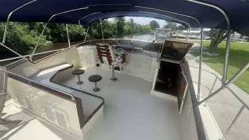 Thumbnail von Trader Med Yacht w- Cockpit Island Angel