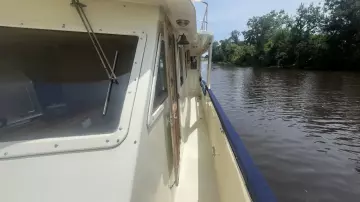 Thumbnail von Trader Med Yacht w- Cockpit Island Angel