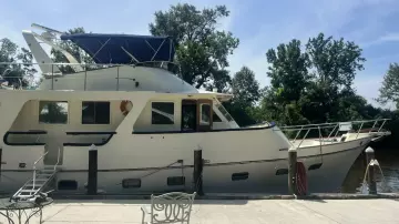 Thumbnail von Trader Med Yacht w- Cockpit Island Angel