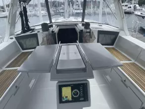 Thumbnail von Beneteau Oceanis 45 La Belle Vie