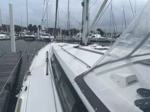 Thumbnail von Beneteau Oceanis 45 La Belle Vie