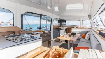 Thumbnail von Excess 11 Available For Immediate Delivery