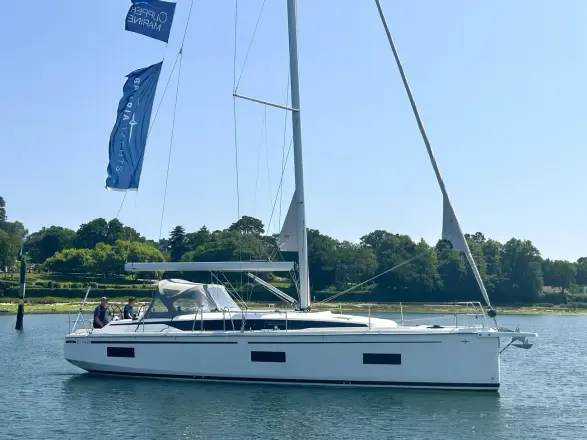 Bavaria C42 Almana