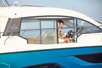 Thumbnail von Sealine C390 SEALINE C390