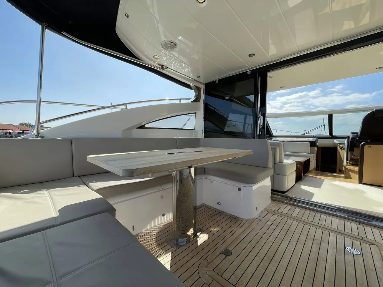 Thumbnail von Princess V62