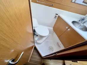 Thumbnail von Jeanneau Yachts 53 Sailing Spook