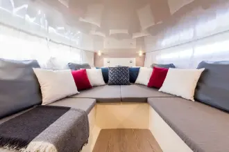 Thumbnail von Invictus 240 FX