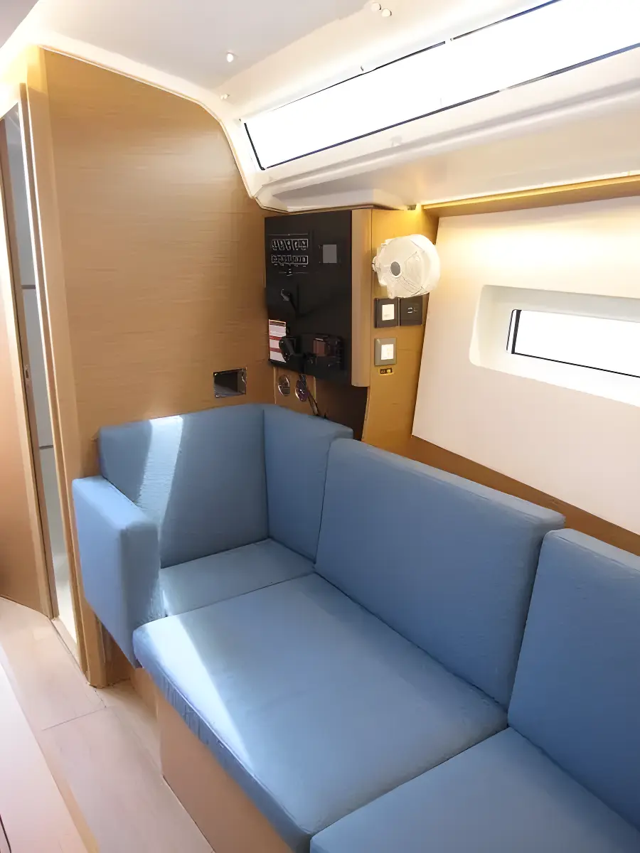Thumbnail von Jeanneau Sun Odyssey 350
