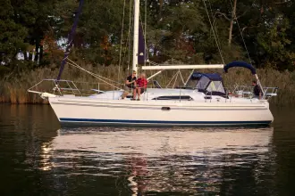 Thumbnail von Catalina 355