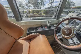 Thumbnail von Azimut 68