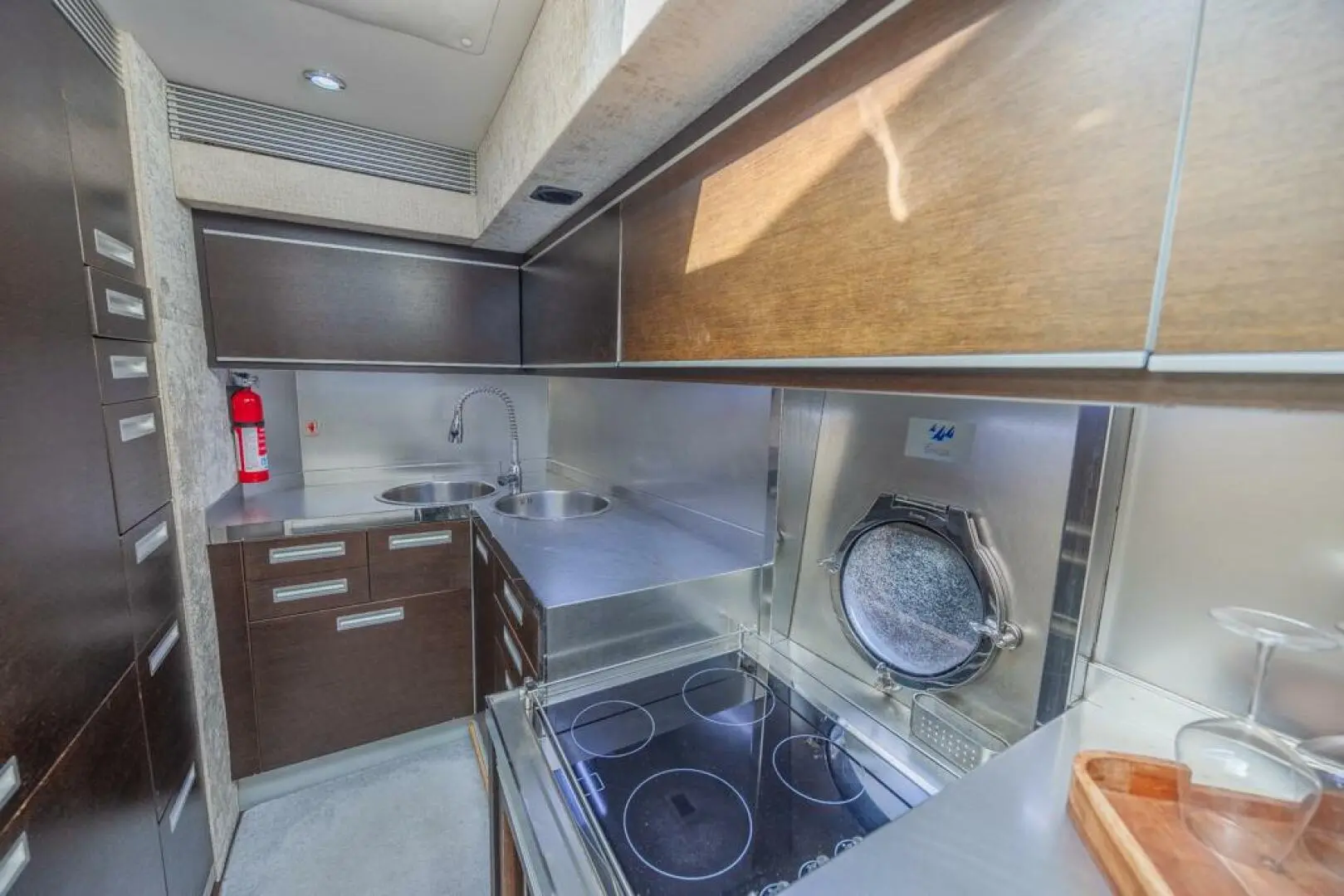 Thumbnail von Azimut 68