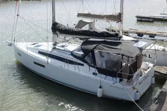 Thumbnail von Jeanneau Sun Odyssey 380