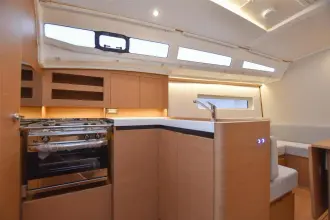 Thumbnail von Jeanneau Sun Odyssey 380