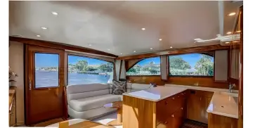 Thumbnail von Viking 45 Convertible