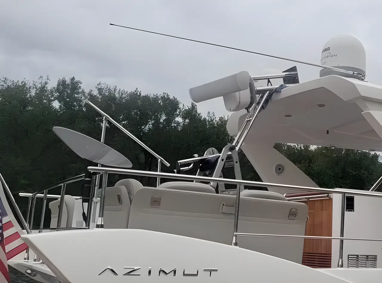 Thumbnail von Azimut 50