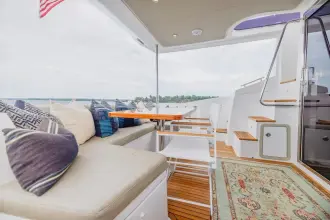 Thumbnail von Azimut 50