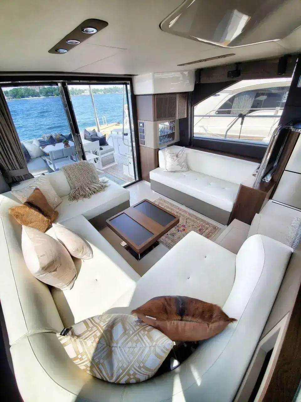 Thumbnail von Azimut 50