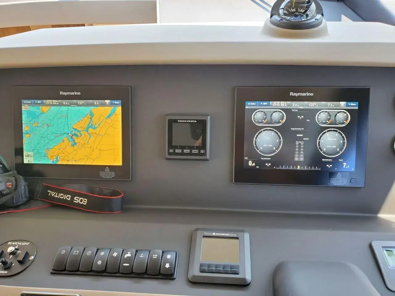 Thumbnail von Azimut 50