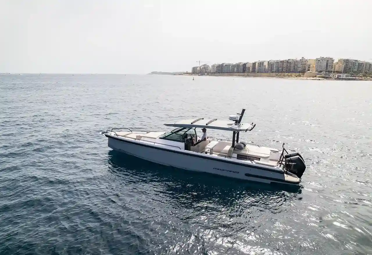 Axopar 37 Sun Top AL FRESCO