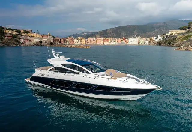 Sunseeker Predator 68 WILDWAVE