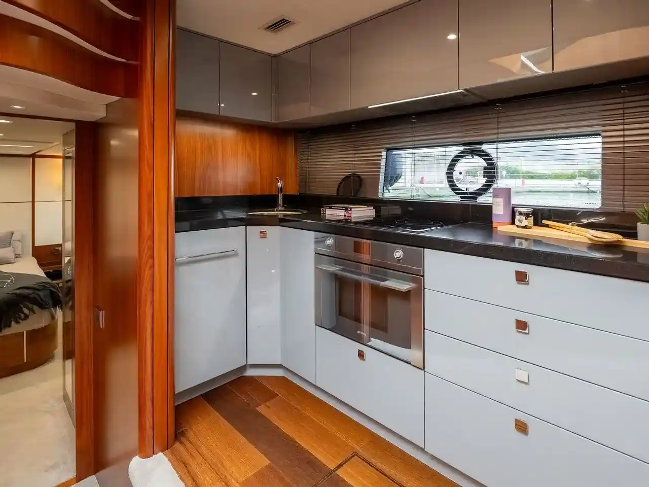 Thumbnail von Sunseeker Predator 68 WILDWAVE