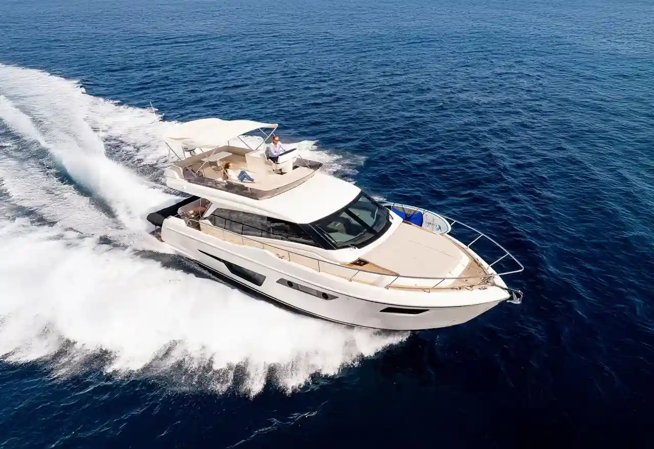Ferretti Yachts 500 500