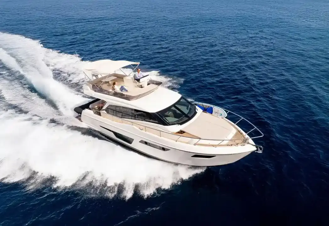 Ferretti Yachts 500 500