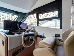 Thumbnail von Ferretti Yachts 500 500