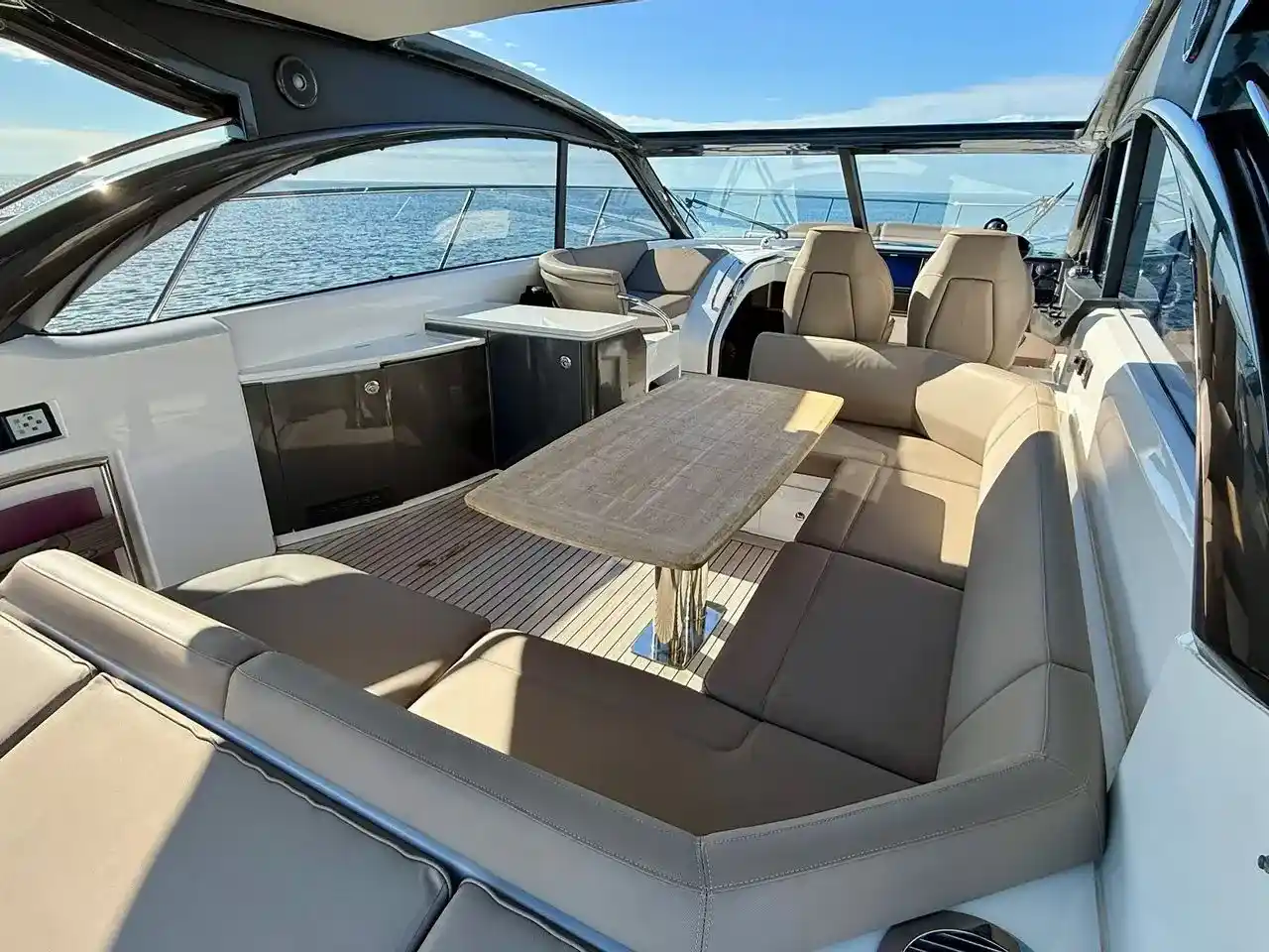 Thumbnail von Princess V48 LUCKY LIZZY