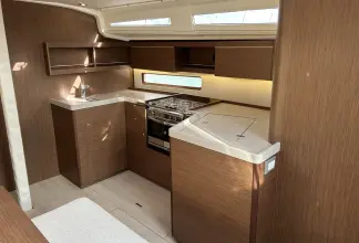 Thumbnail von Beneteau Oceanis 40.1