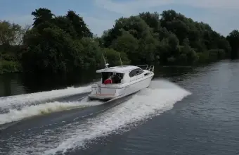 Thumbnail von Haines 32 Offshore