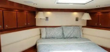 Thumbnail von Bertram 33 Sport Fisherman Bouki