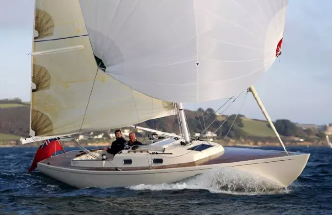 Rustler 33 RUSTLER 33