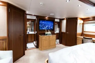 Thumbnail von Palmer Johnson Raised Pilot House INVICTUS