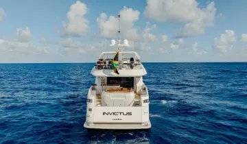 Thumbnail von Palmer Johnson Raised Pilot House INVICTUS