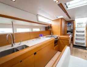 Thumbnail von Jeanneau Sun Odyssey 519
