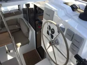 Thumbnail von Fountaine Pajot Lucia 40