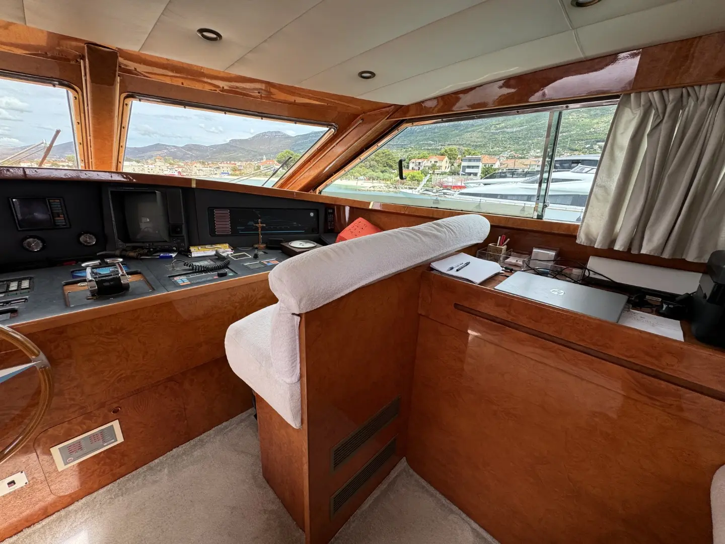 Thumbnail von Admiral 27