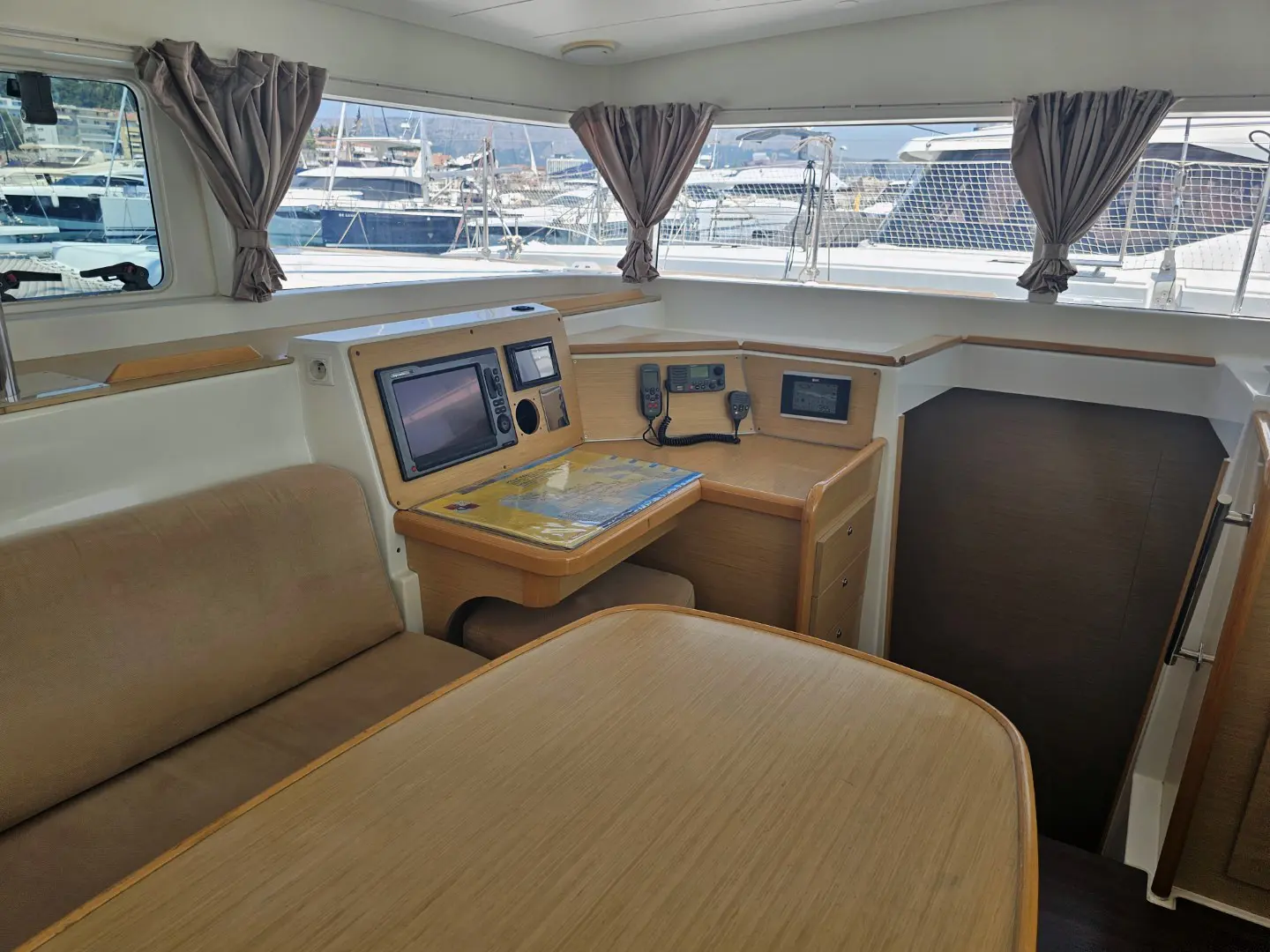 Thumbnail von Lagoon 400