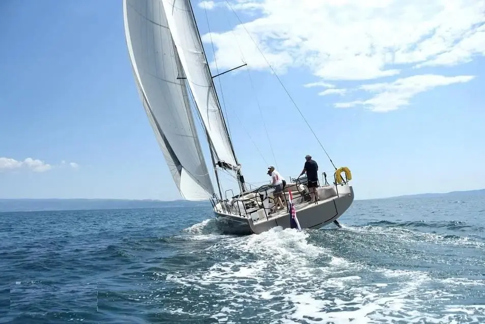 Thumbnail von Beneteau First 44