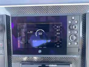 Thumbnail von Technohull 38 Grand Sport