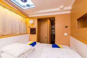 Thumbnail von Lagoon 400 S2