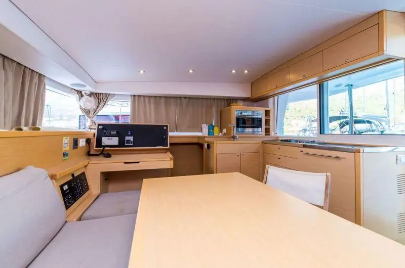 Thumbnail von Lagoon 400 S2