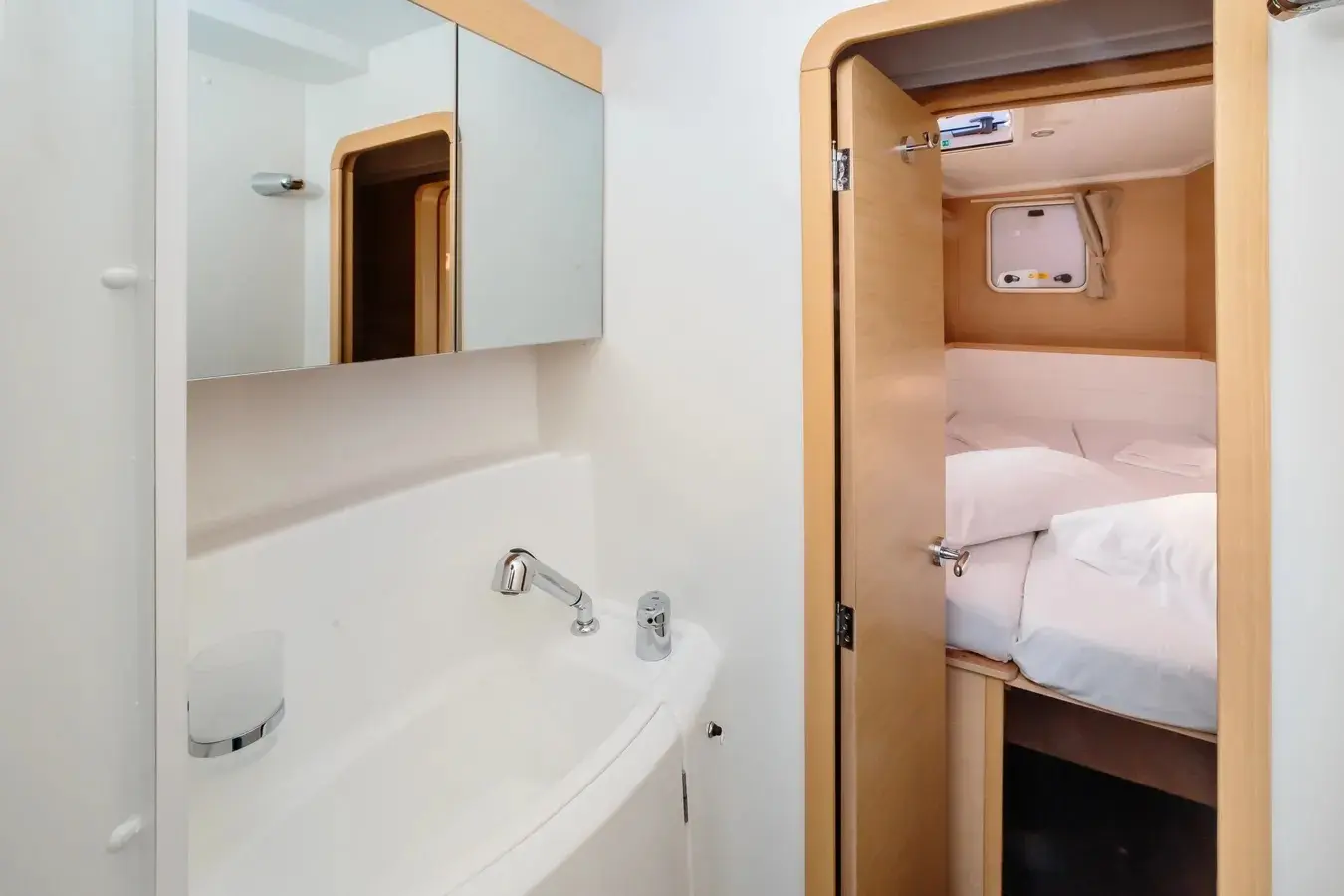 Thumbnail von Lagoon 400 S2