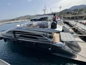 Thumbnail von Pershing 92