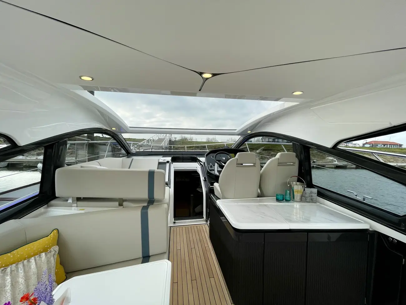Thumbnail von Fairline Targa 40