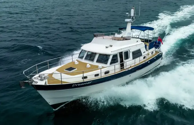 Hardy Commodore 42 RÜYA